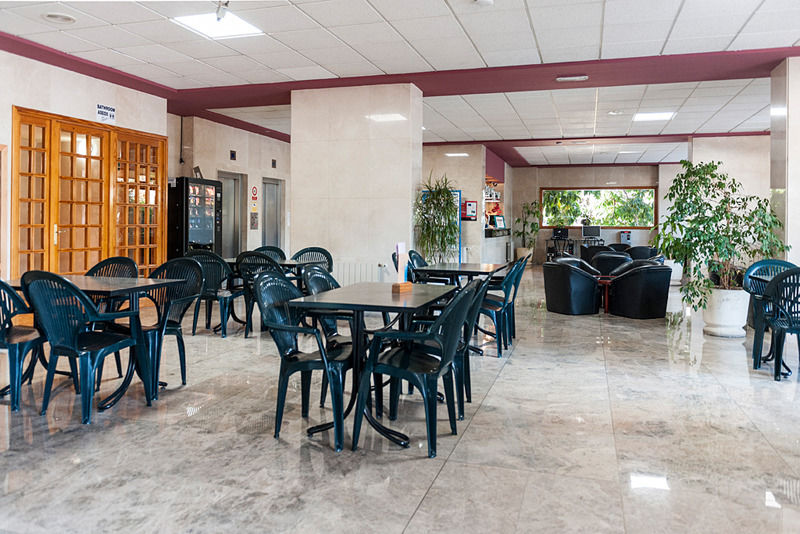 Aparthotel La Era Park 3*