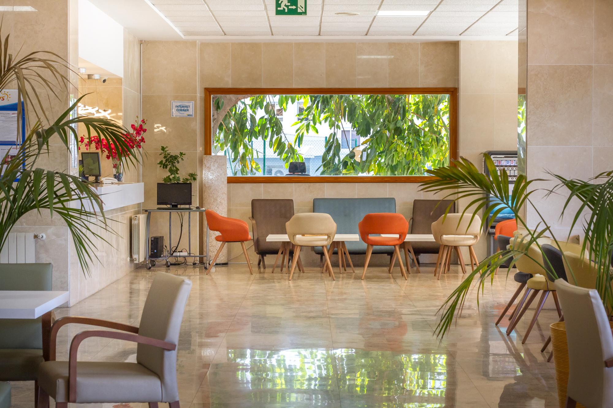 La Era Park Aparthotel